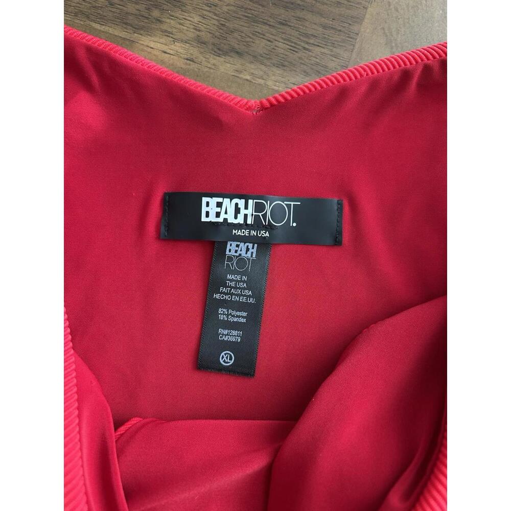 Beach Riot Red Ribbed V Bikini Bottom Size XLarge - Picture 3 of 3